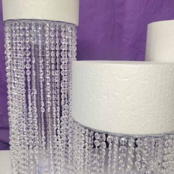 Set of 3 Round Deluxe Teardrop Acrylic Crystal Cake Stand with LED Light - Picture 5 of 11